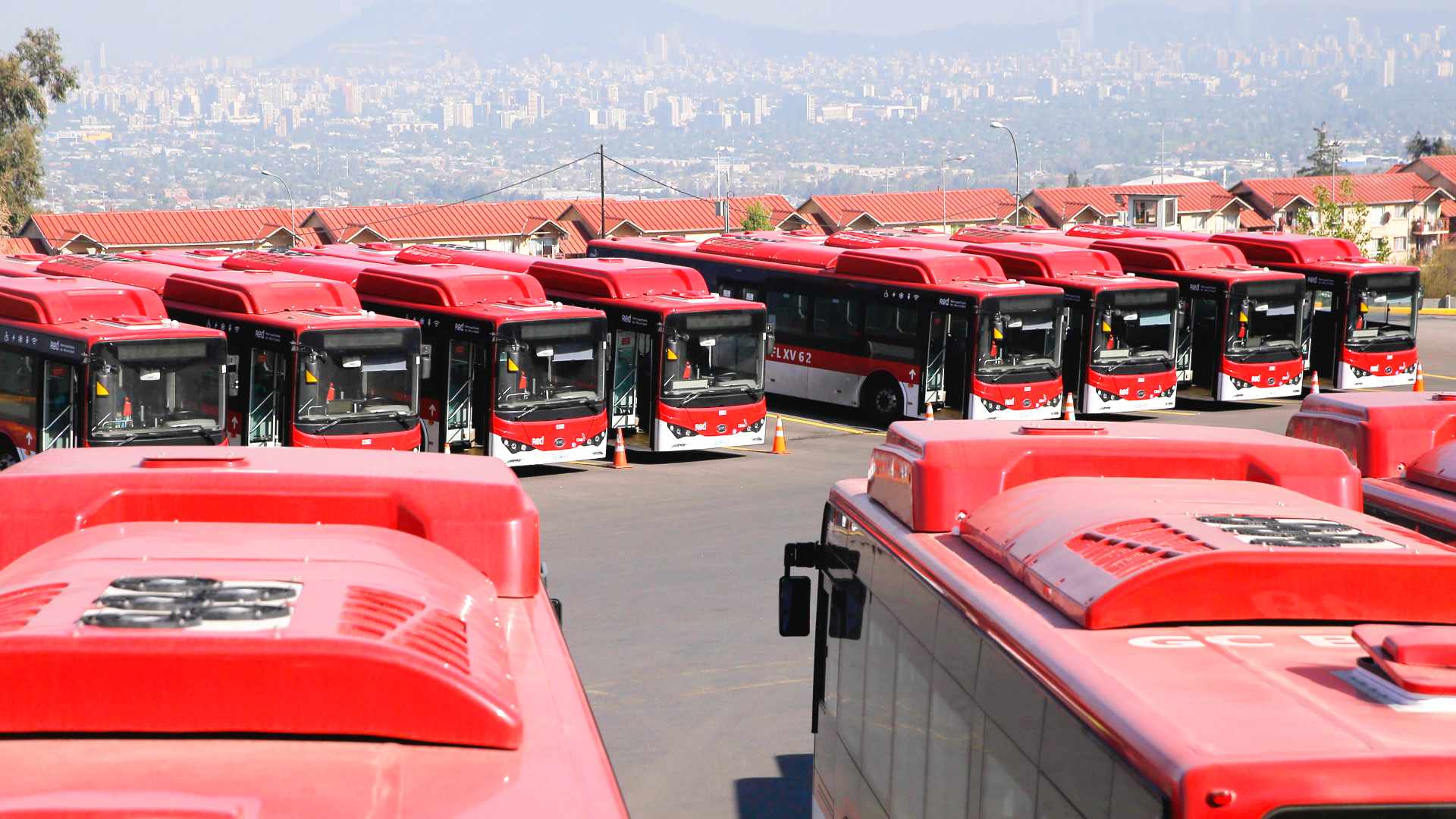 Ministerio de Transporte descarta paro de choferes para el «Súper Lunes» en la Región Metropolitana.