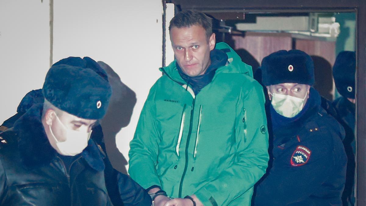 El histórico opositor de Putin y del Kremlin, Alexei Navalny, fallece en prisión a los 47 años de edad.