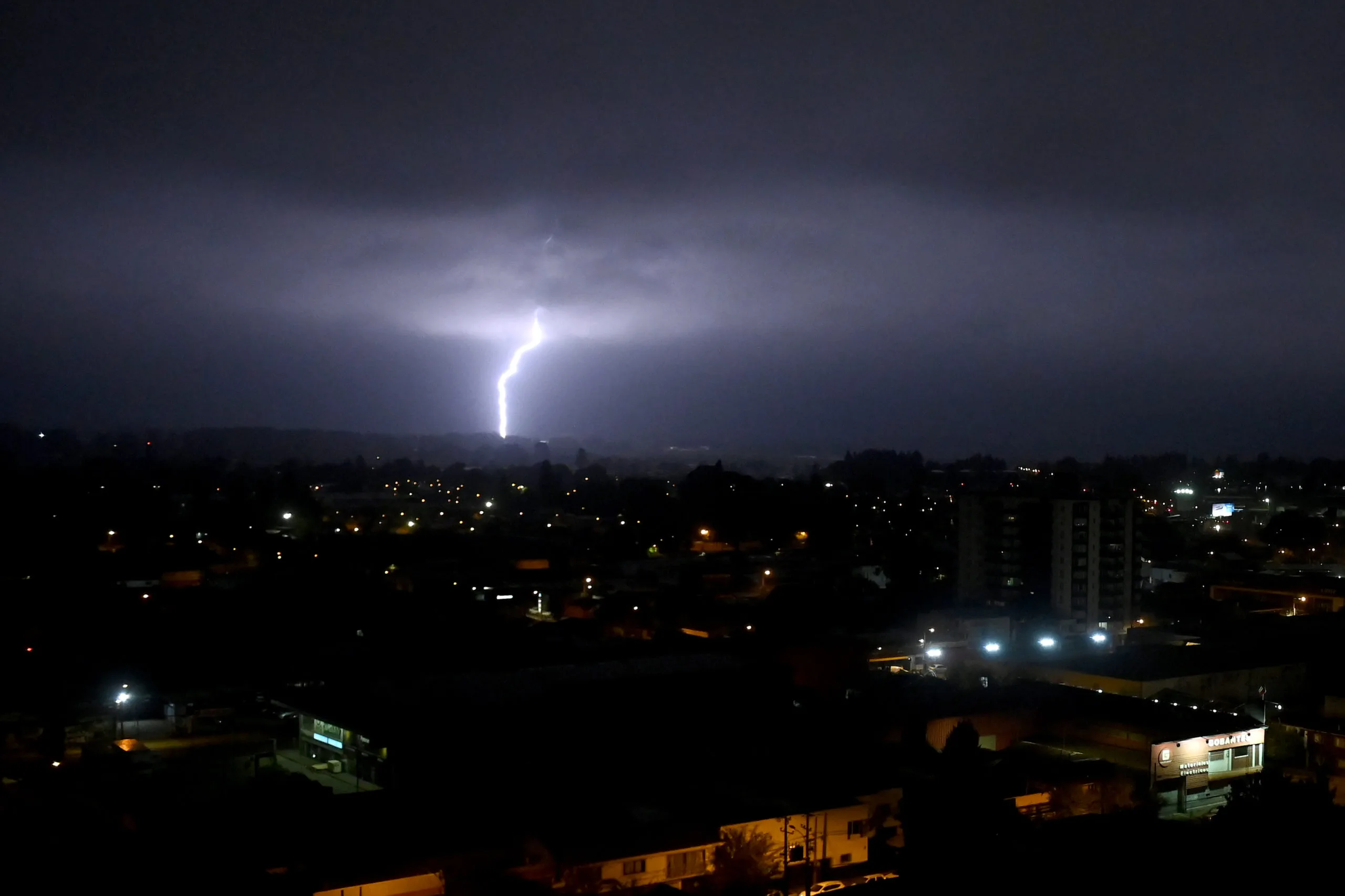 Se pronostican tormentas eléctricas en 7 regiones del país: cuándo y dónde ocurrirán.