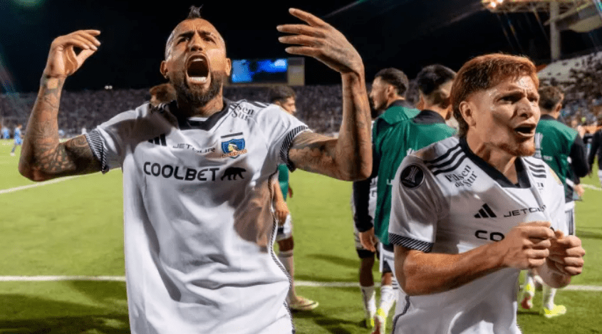 Colo Colo logra una importante victoria en vencer a Godoy Cruz, tomando así ventaja en la llave de la Copa Libertadores.