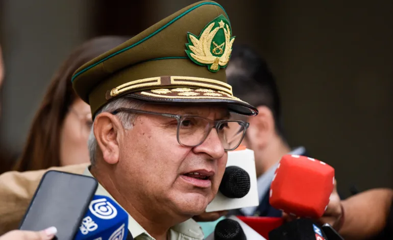 General de Carabineros esquivó comentarios sobre «deficiencias de inteligencia» en caso de secuestro de exmilitar venezolano.