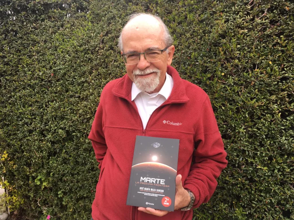 José Maza presenta «Latinoamérica bajo las estrellas» en la Feria Internacional del Libro y las Ciencias Sociales de Recoleta