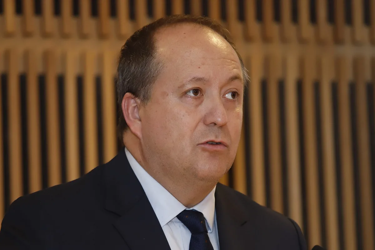 Valencia insta a Vallejo a proporcionar detalles tras mencionar posibles indicios de «una red de corrupción»