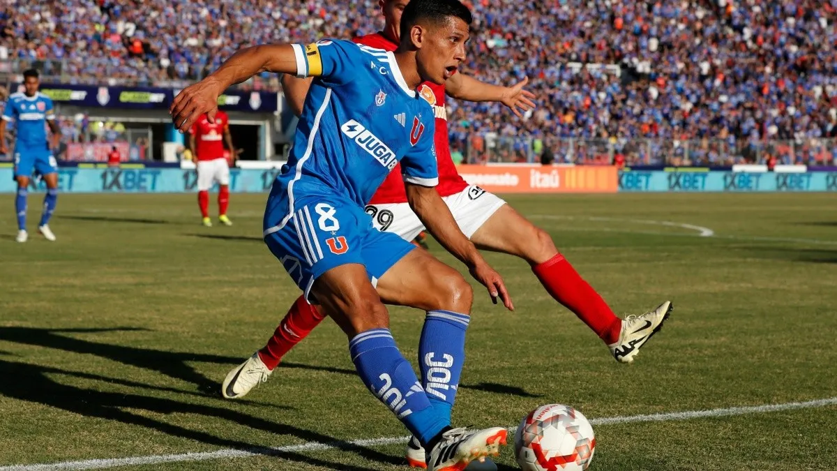 La U comparte liderato tras enérgico empate con Cobresal en el Estadio Nacional