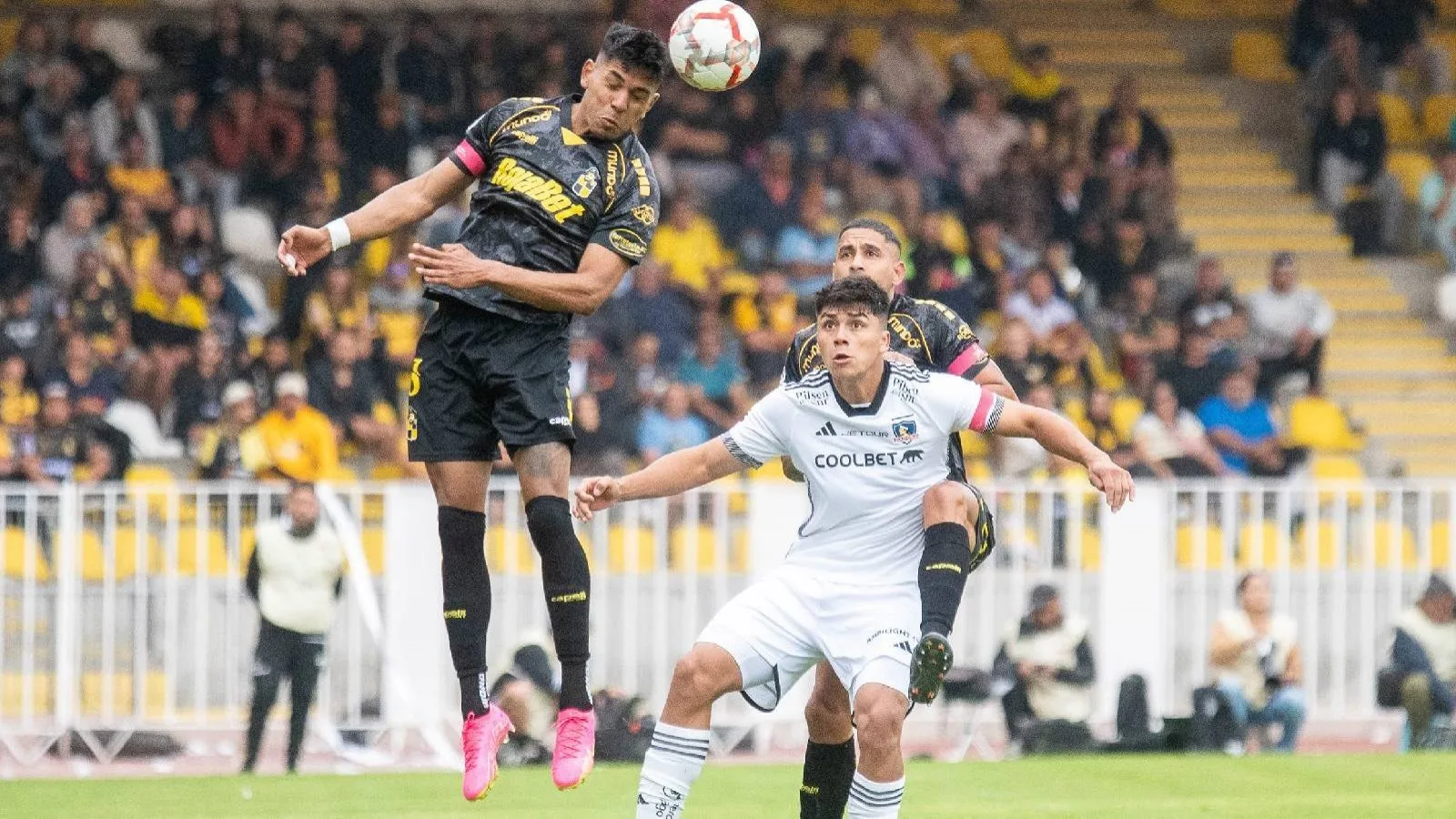 Colo Colo empata frente a Coquimbo en un partido complicado en el puerto pirata.