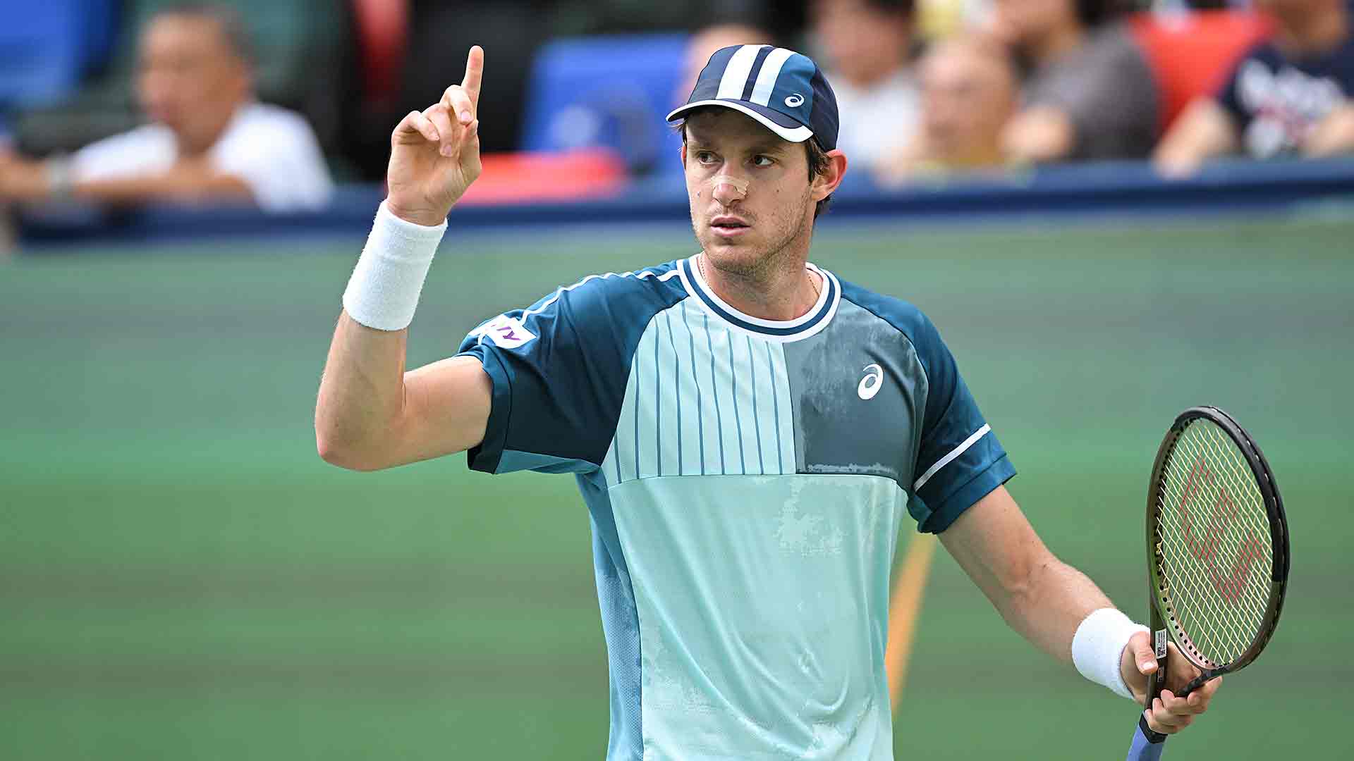 Jarry mostró resistencia, pero cae ante Medvedev en el Masters de Miami: un tiebreak sella su despedida
