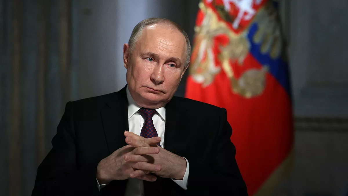 Putin se afianza en el poder: Reelecto para un quinto mandato como presidente de Rusia.