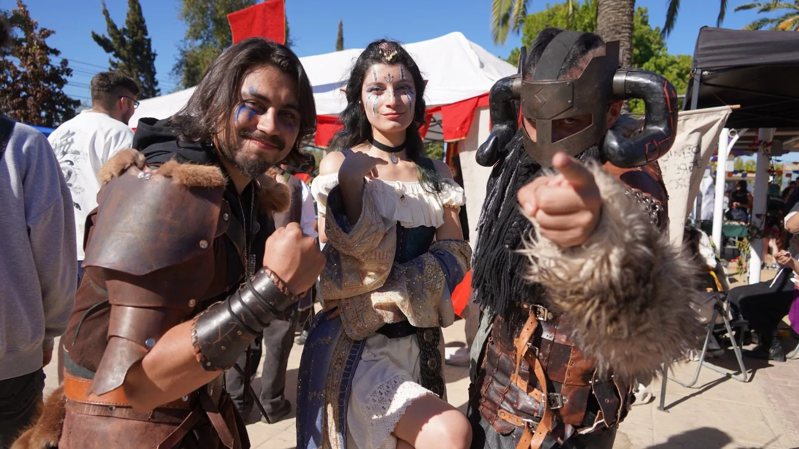 Más de 5,000 personas se congregaron en Villa Alemana para disfrutar de la segunda edición de la Feria Medieval en Plaza Belén