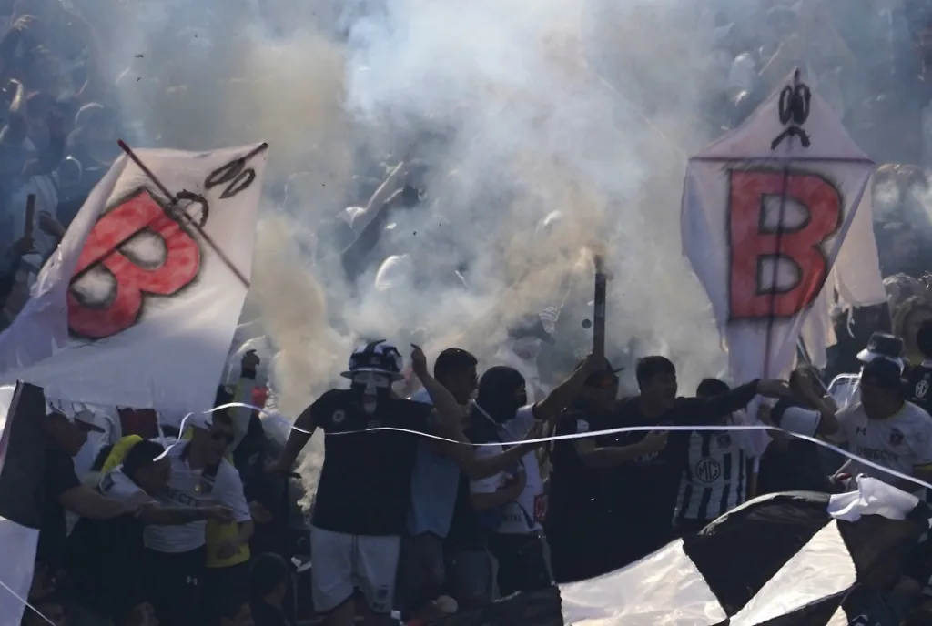 Colo Colo: Hinchas castigados tendrán acceso al Superclásico, nueva medida sorprende.