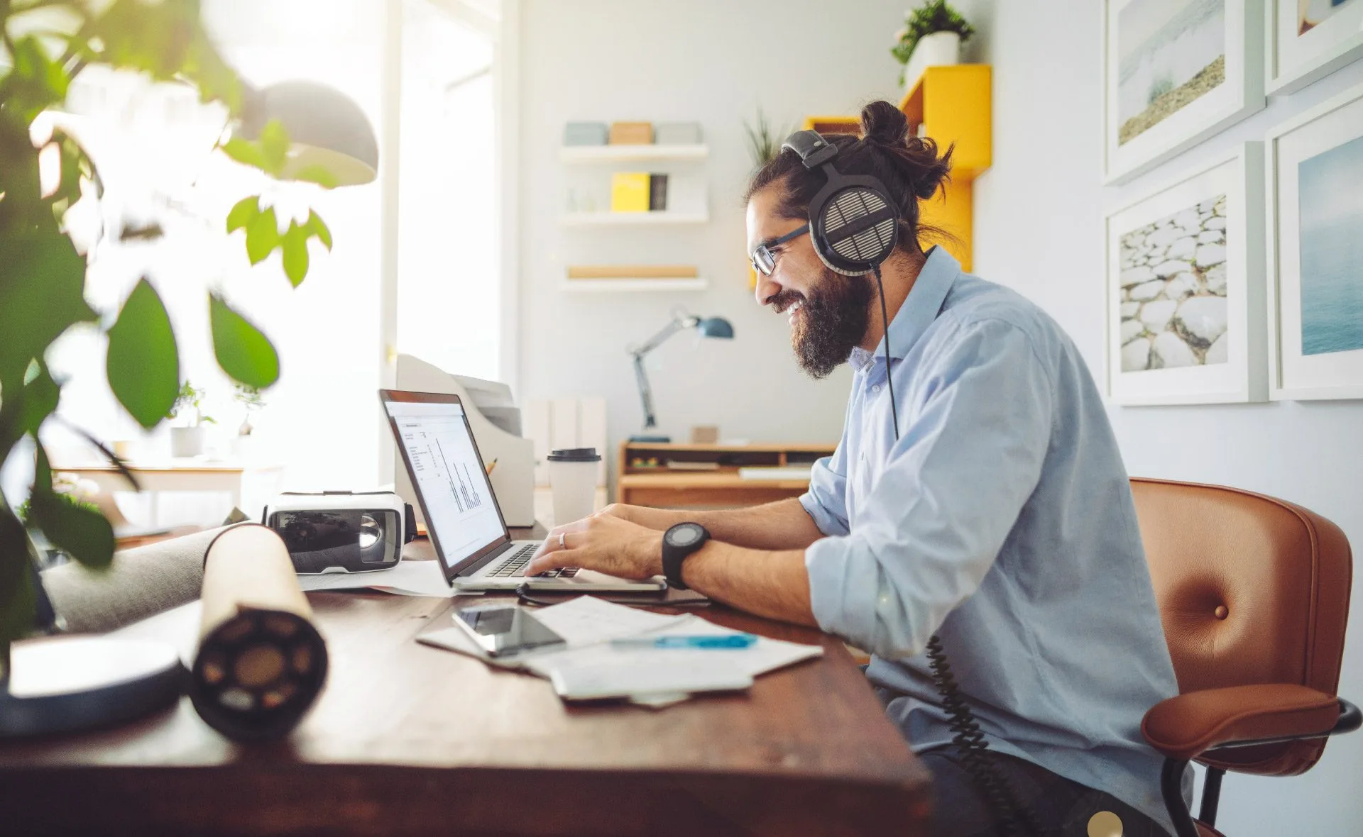 Estudio: El teletrabajo aumenta nuestra felicidad.