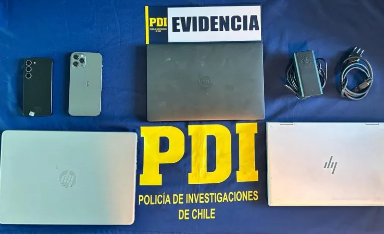 PDI Valparaíso recupera objetos robados pertenecientes a parlamentario británico.
