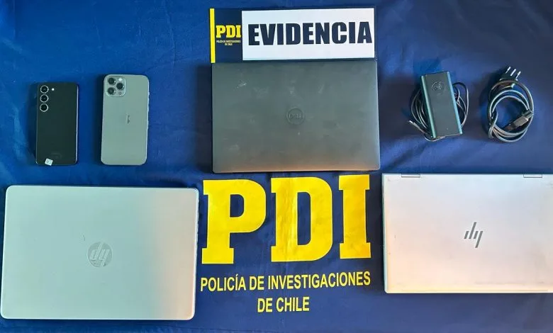 PDI Valparaíso recupera objetos robados pertenecientes a parlamentario británico.