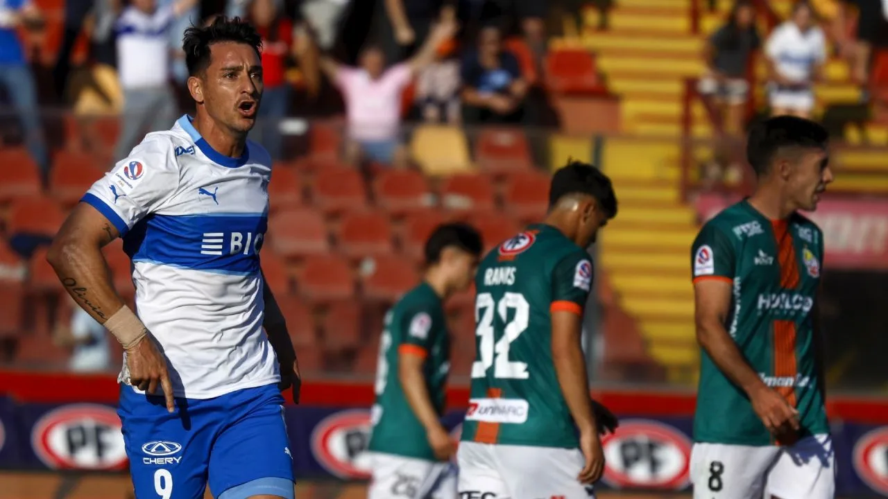 Universidad Católica logra su primer triunfo en la era de Tiago Nunes al vencer a Cobresal