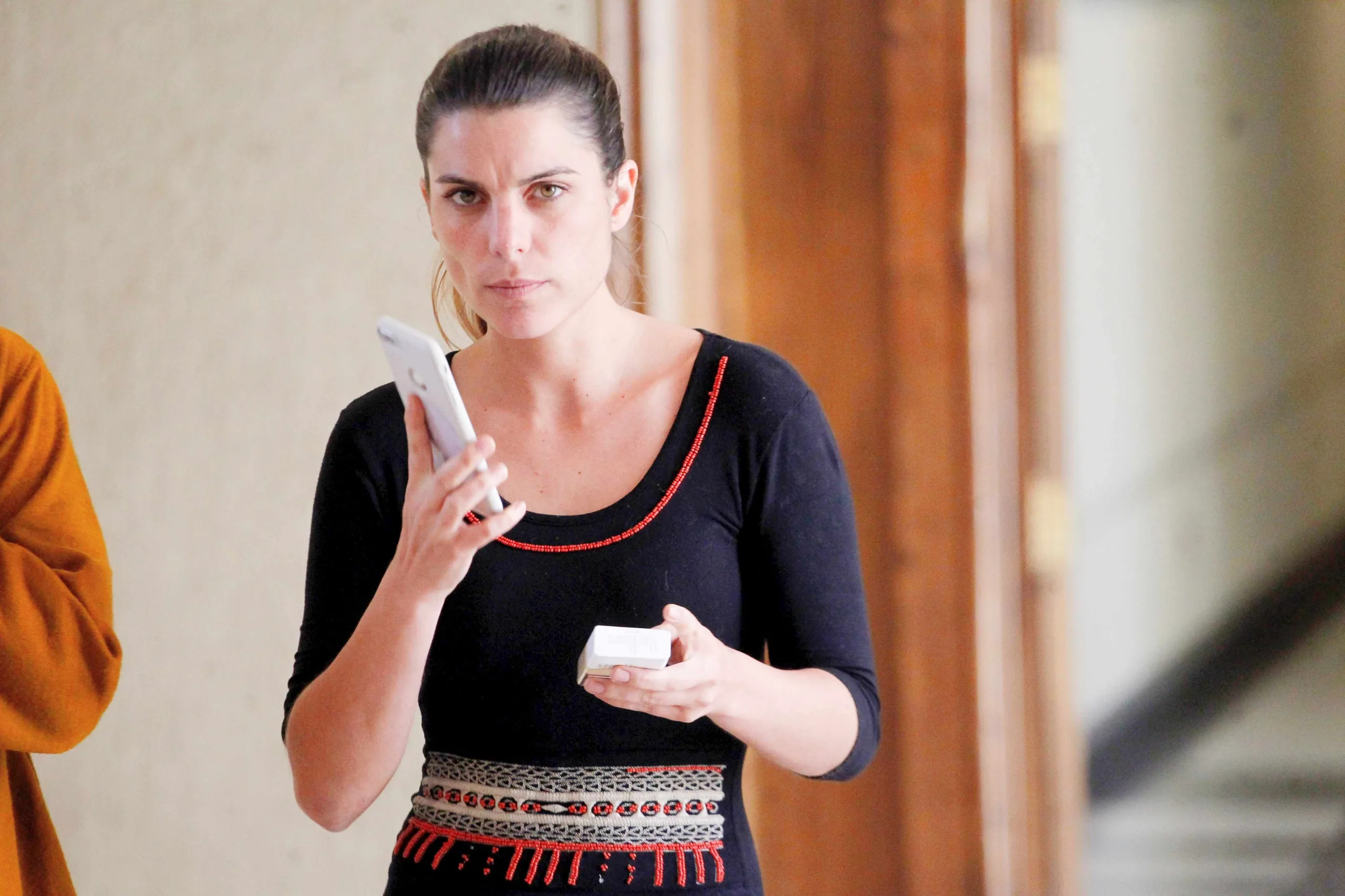 Diputada Maite Orsini (RD) es víctima de robo de celular en Santiago Centro