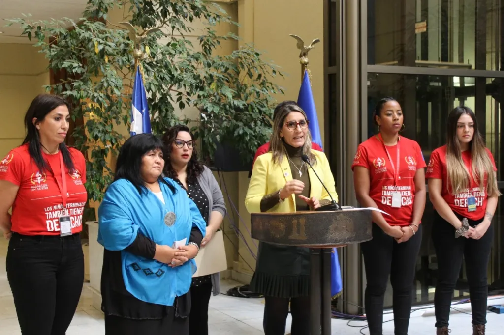 Proyecto de Ley busca crear registro nacional de enfermedades raras en Chile