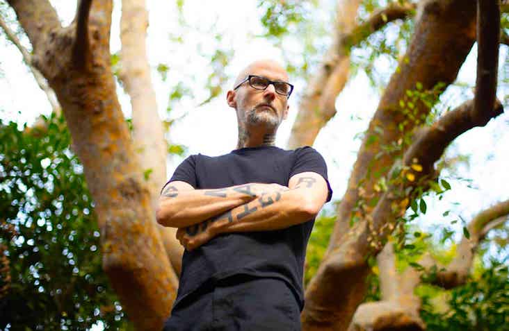 Moby regresa a los escenarios después de 10 años con un nuevo álbum