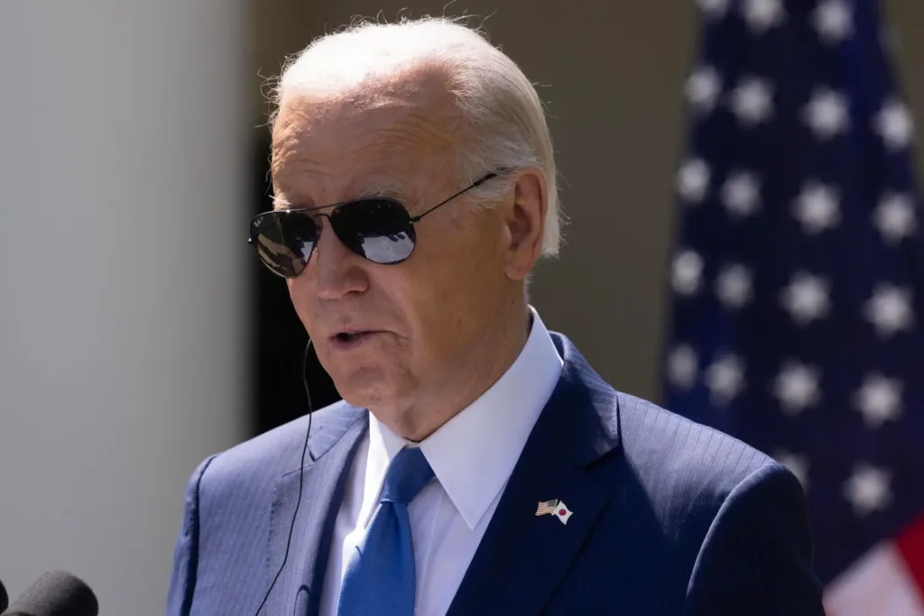 Biden planea aumentar significativamente los aranceles al acero y al aluminio de China