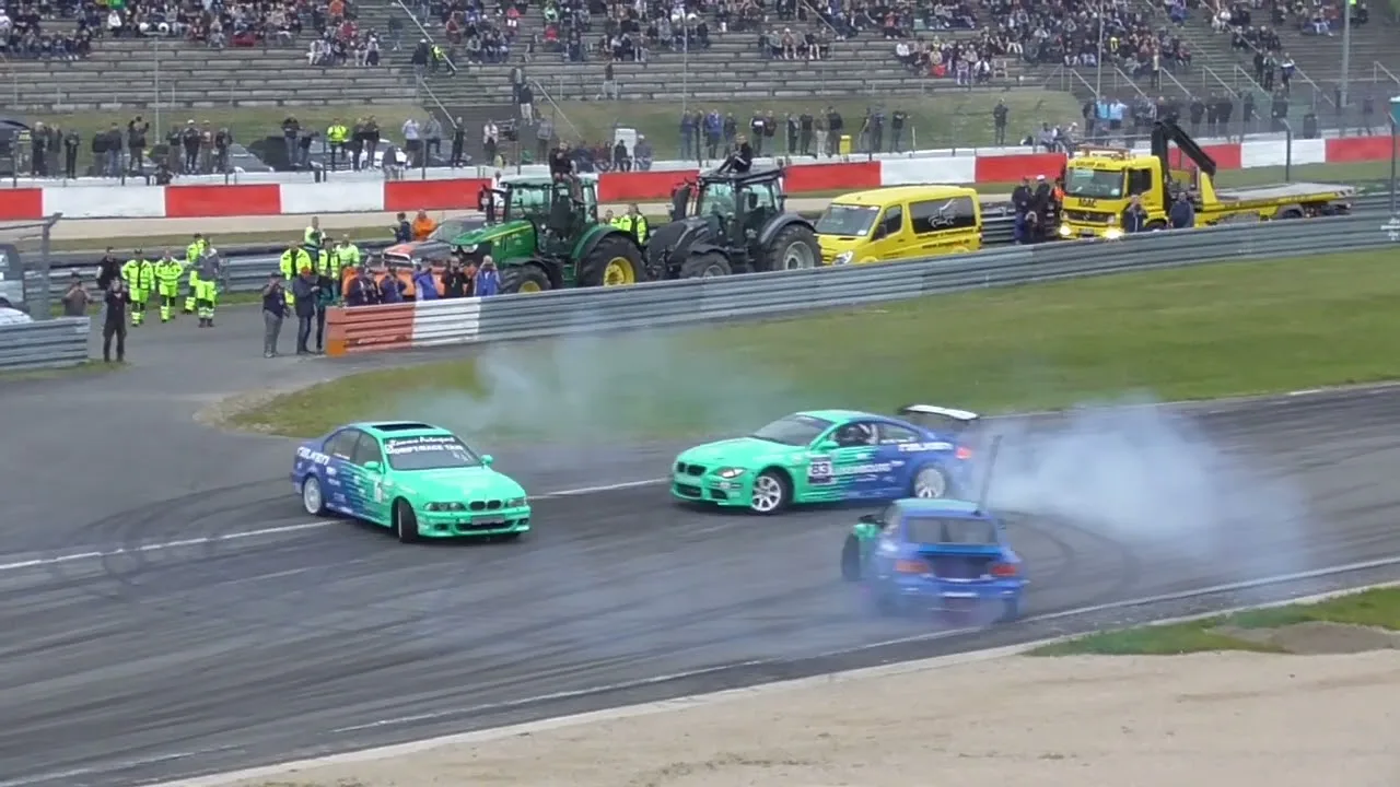 En vivo: Falken Drift Show Electriza las 24 Horas de Nürburgring