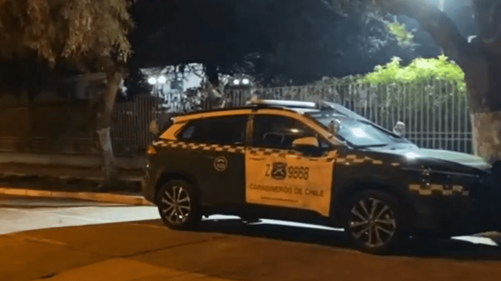 Conductor ebrio causa grave accidente: Periodista y carabinero heridos