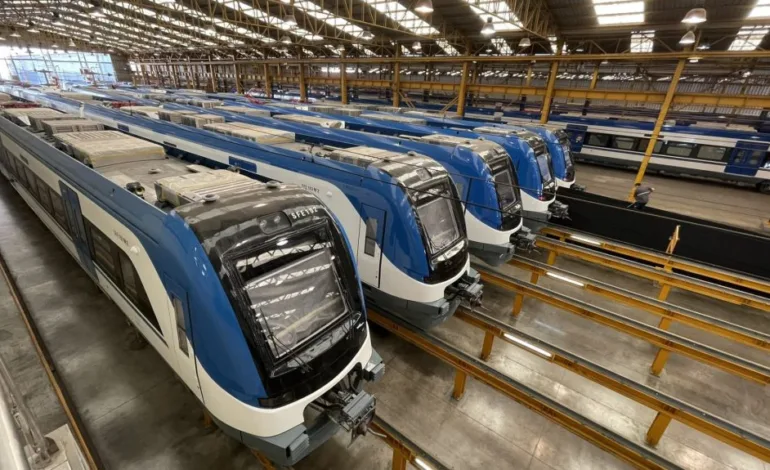 CRRC: La empresa china detrás de los trenes de EFE en Chile bajo escrutinio en Europa