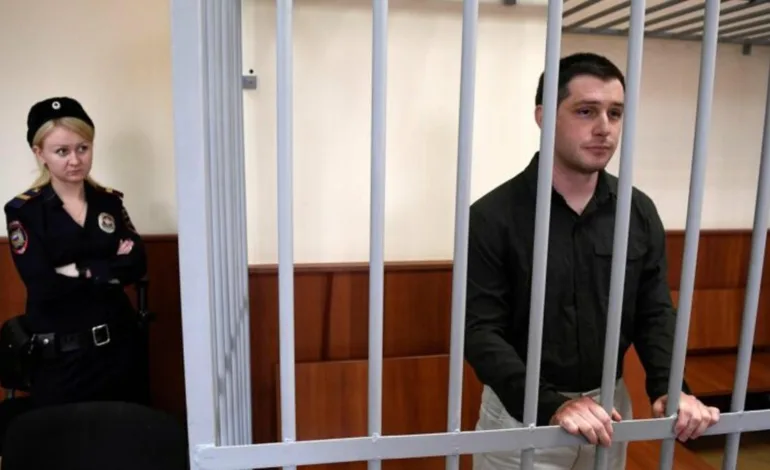Rusia busca intercambio de prisioneros con EE.UU. bajo presión por caso de periodista detenido