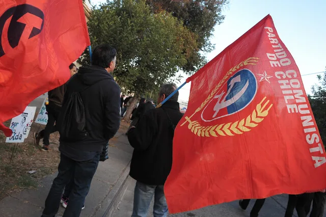 Partido Comunista Cuestiona la Eficacia de la Cumbre por la Paz en Ucrania y Manifiesta Inquietudes sobre los Acuerdos Alcanzados