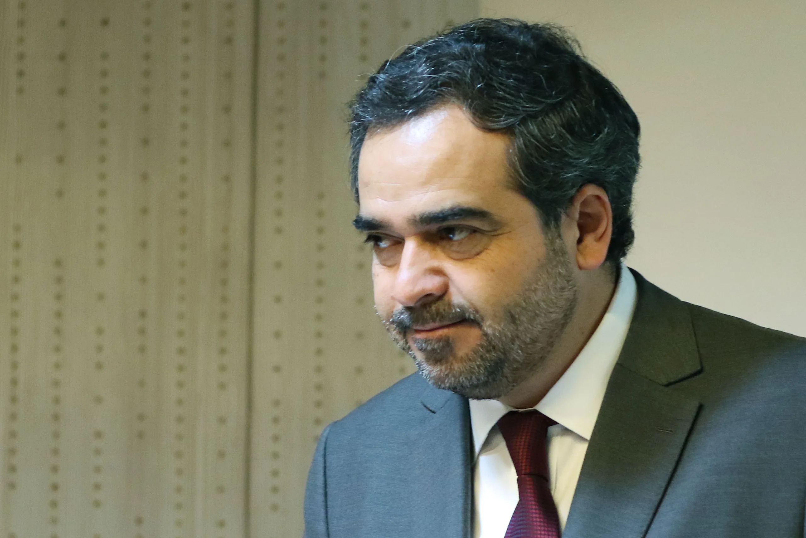 Dan a conocer fallecimiento de la hija del senador y presidente del PPD Jaime Quintana