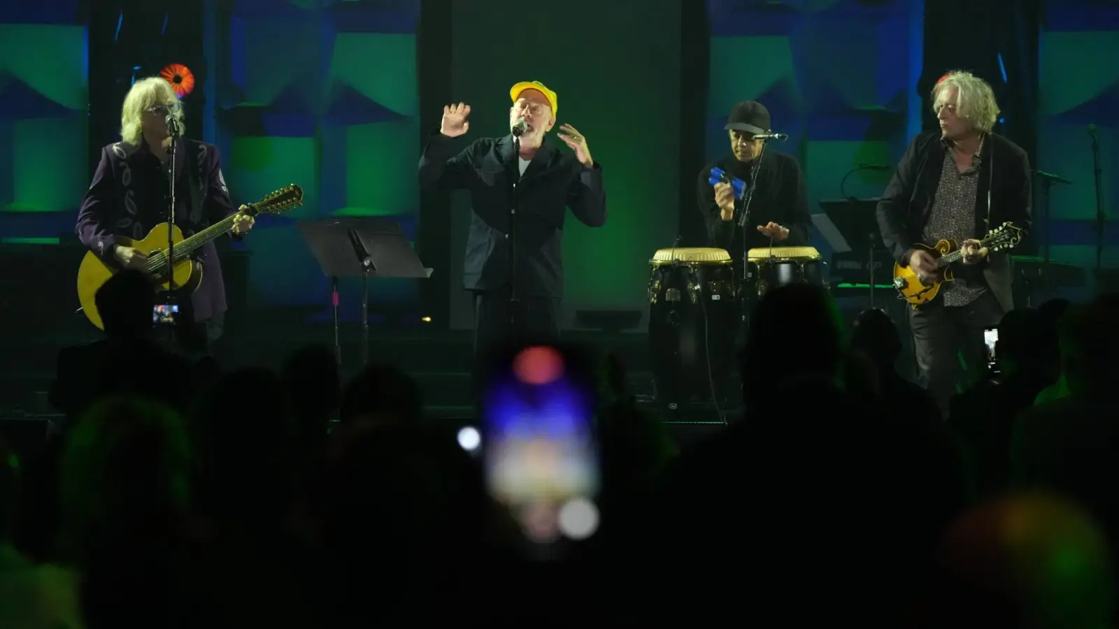 R.E.M. se reúne en vivo por primera vez desde 2007