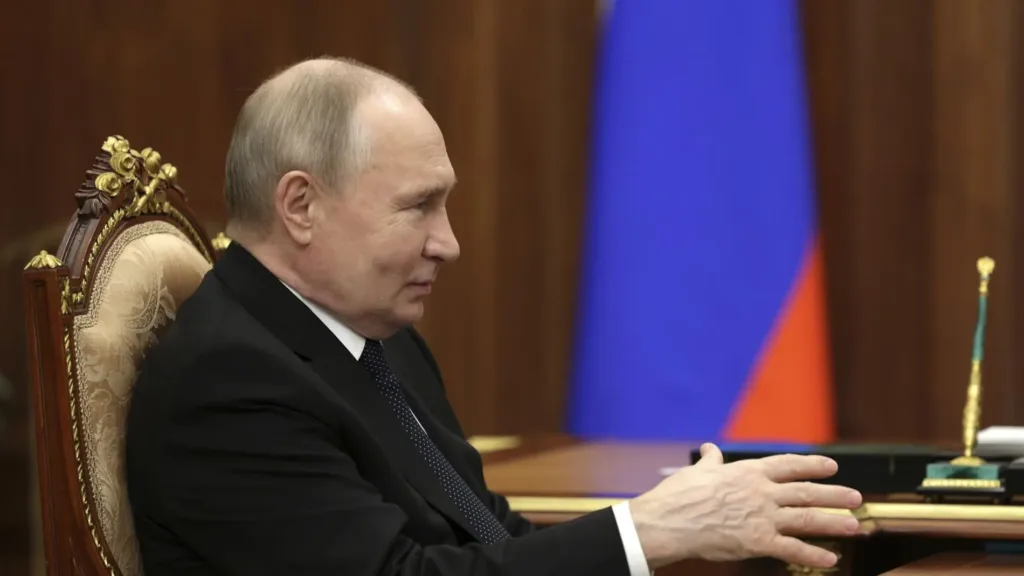 Putin propone un alto el fuego condicionado en Ucrania