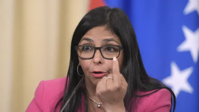 Vicepresidenta de Venezuela justifica exclusión de observadores internacionales: «Solo gente con dignidad puede entrar»