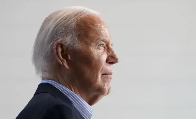 Biden reafirma su candidatura presidencial y accidentalmente llama a Trump «vicepresidente»