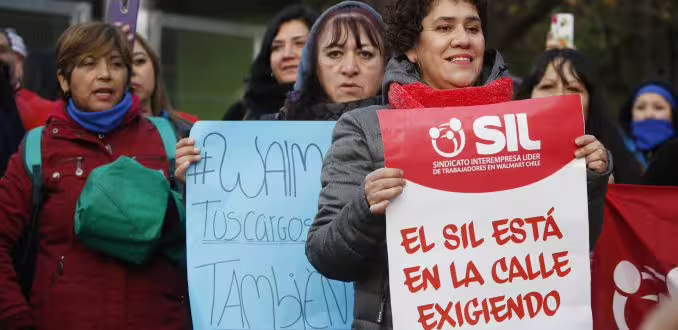 Empleados de Walmart Chile Inician Huelga Legal Exigiendo Mejores Condiciones y Beneficios