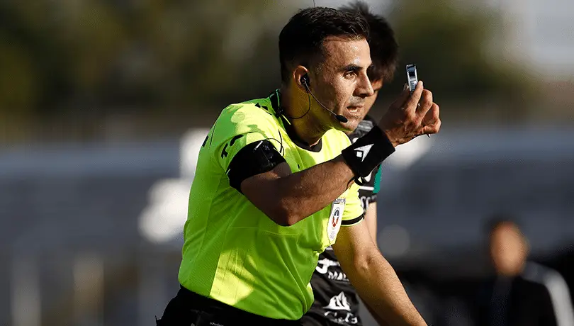 Piero Maza será el árbitro de la semifinal de la Copa América entre Argentina y Canadá