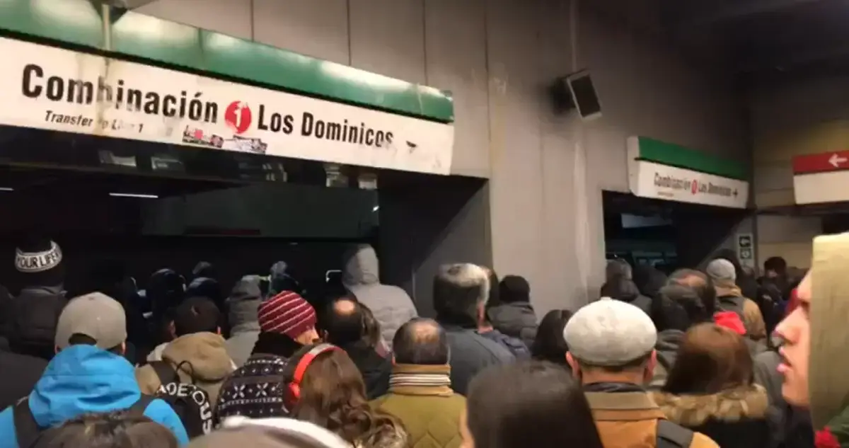 Falla técnica provoca cierre de estaciones en la Línea 5 del Metro de Santiago
