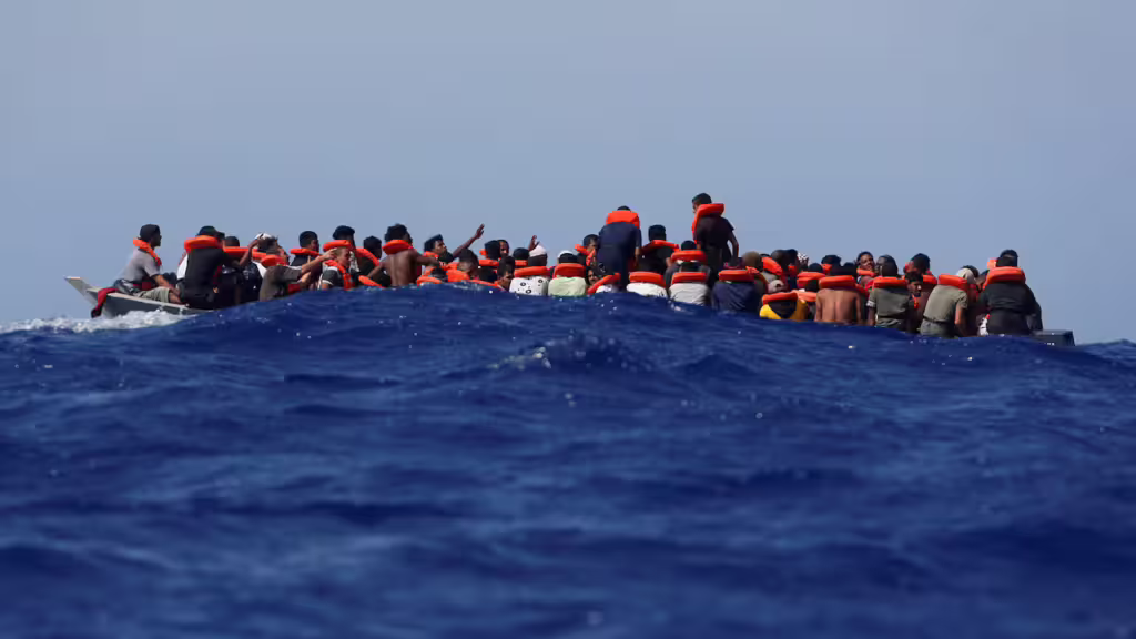 Naufragio frente a las costas de Yemen deja 41 desaparecidos y 4 supervivientes