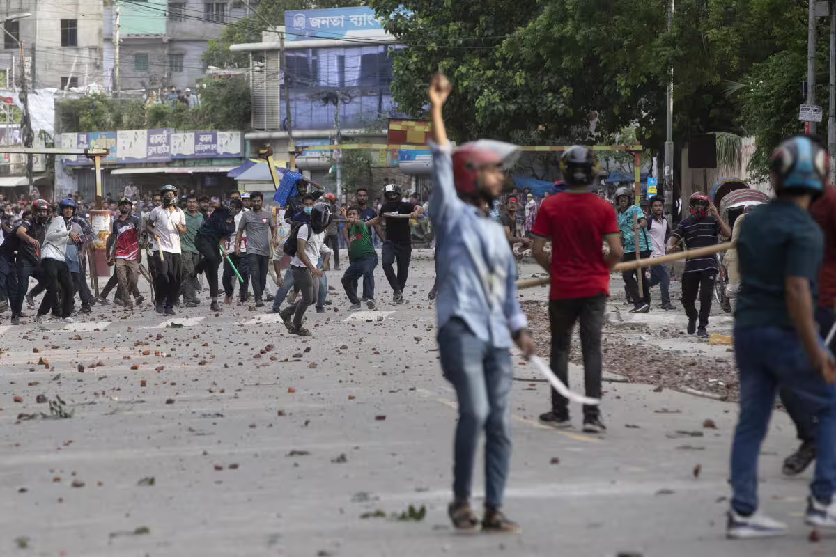 Violentas protestas en Bangladesh: decenas de muertos por movimiento estudiantil
