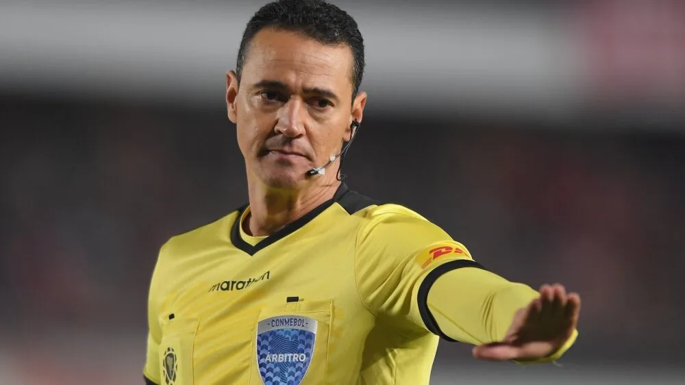 Wilmar Roldán cierra su Instagram tras críticas por su desempeño en el partido de Chile