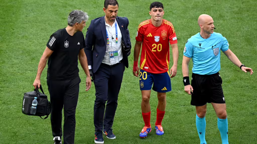 Pedri queda fuera de la Euro: España confirma esguince grado 2