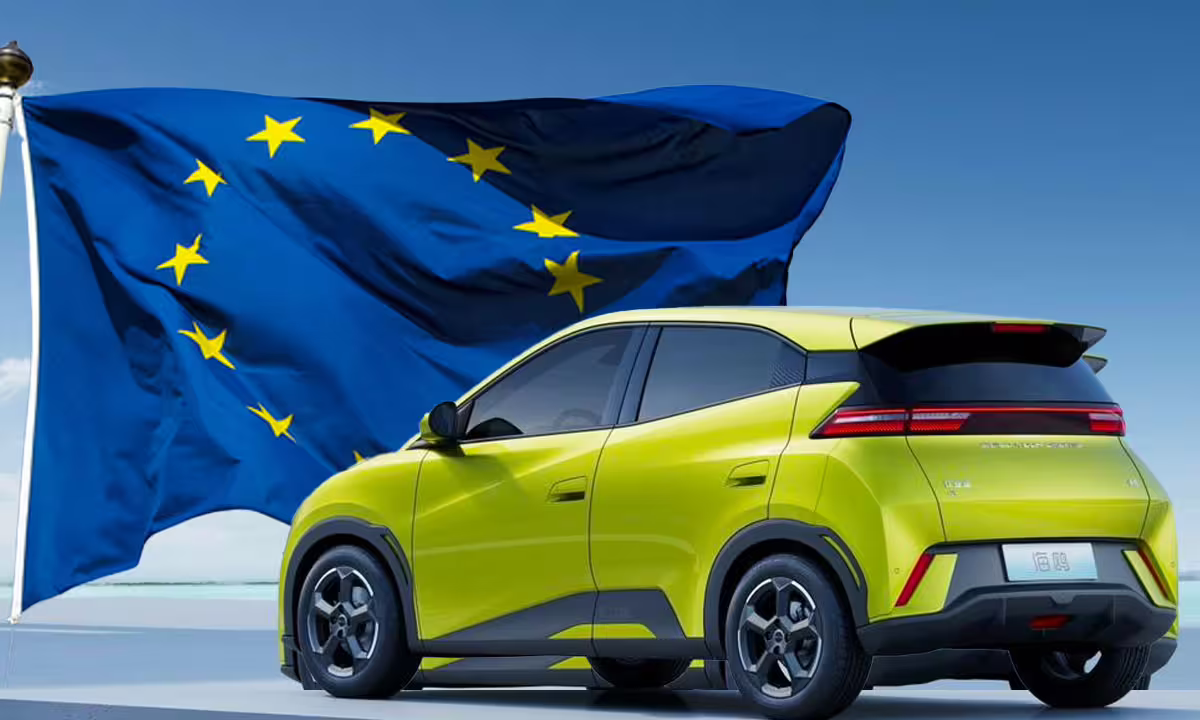 Europa Impone Sobretasas Temporales de Hasta 37,6% a Vehículos Eléctricos Importados de China