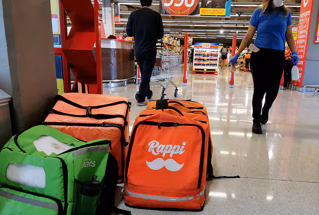 Sernac solicita explicaciones a empresas de delivery por propina del 10%