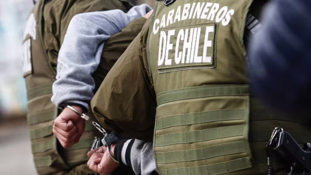 Arresto de extranjero por homicidio en Región del Biobío: víctima sufrió amputación de dedo para uso de su huella dactilar