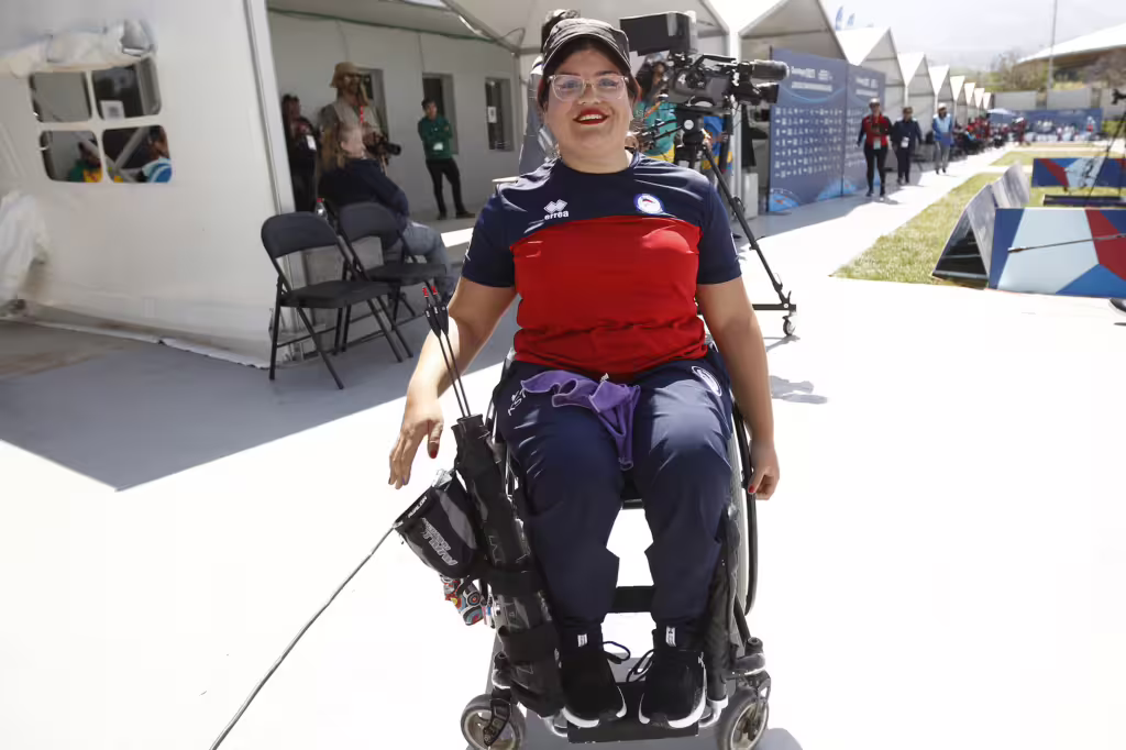 Mariana Zúñiga Avanza a Octavos de Final en el Para Tiro con Arco en París 2024