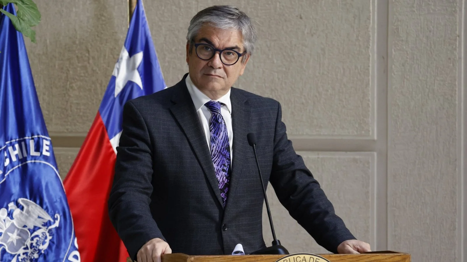 Marcel responde a críticas del Frente Amplio sobre acuerdo de pensiones y confía en que se despejarán los «temores»