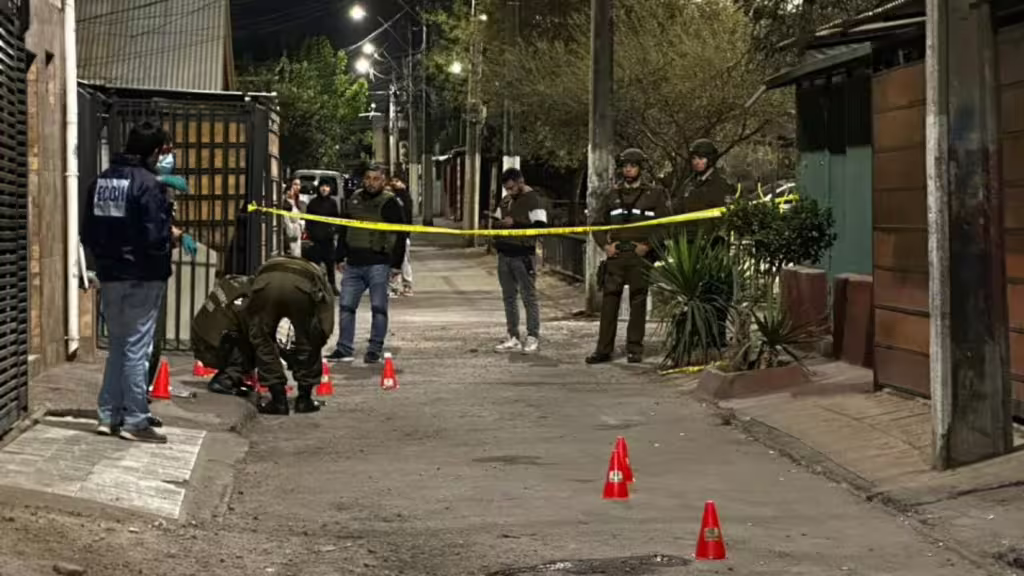 Enfrentamiento Armado en Puente Alto a 200 Metros del Cesfam Deja Dos Muertos y Un Herido