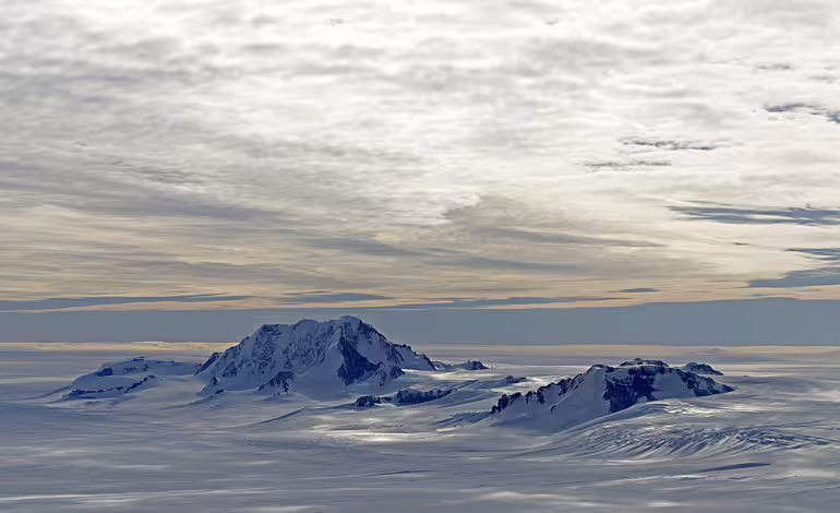 La Tierra de Marie Byrd: El gran desierto de hielo sin dueño en la Antártida