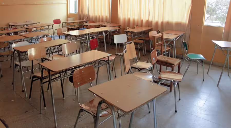 Emergencia por corte de agua suspende clases en cinco comunas de Valparaíso
