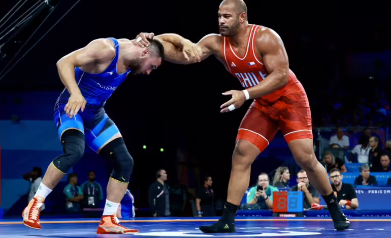 Yasmani Acosta se acerca a una medalla para Chile en París 2024