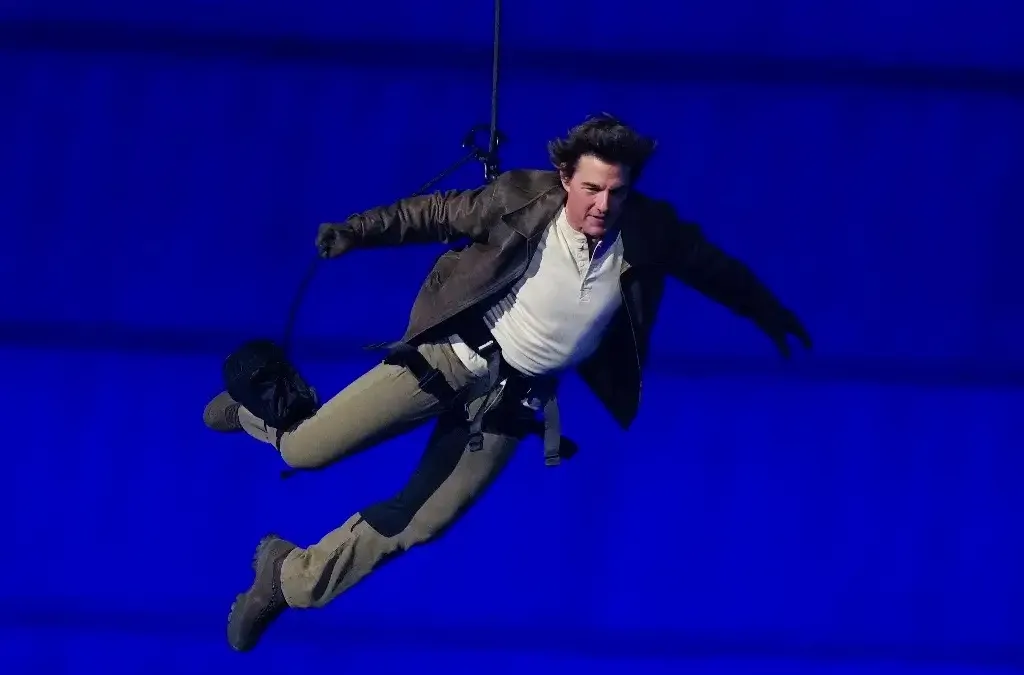 Tom Cruise deslumbra en la clausura de París 2024: su régimen de dieta y entrenamiento que desafía la edad