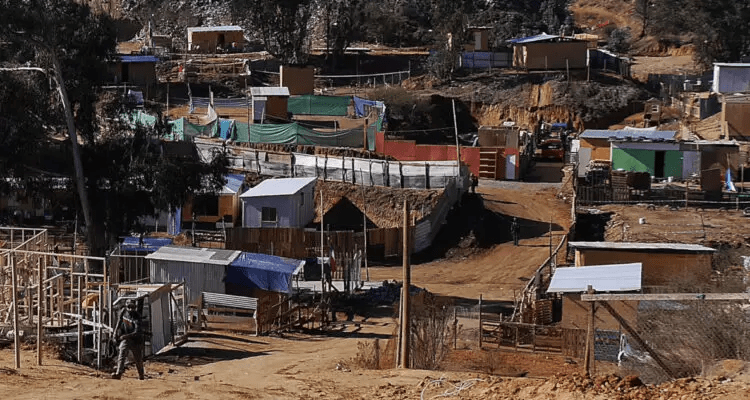 Tribunal ordena demolición de construcciones ilegales en terreno de empresario asesinado en Concón