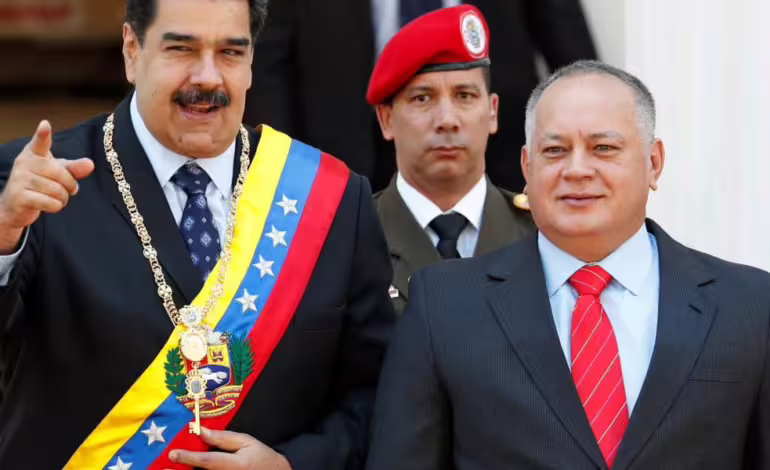 Argentina emite orden de captura contra Nicolás Maduro y Diosdado Cabello por crímenes de lesa humanidad